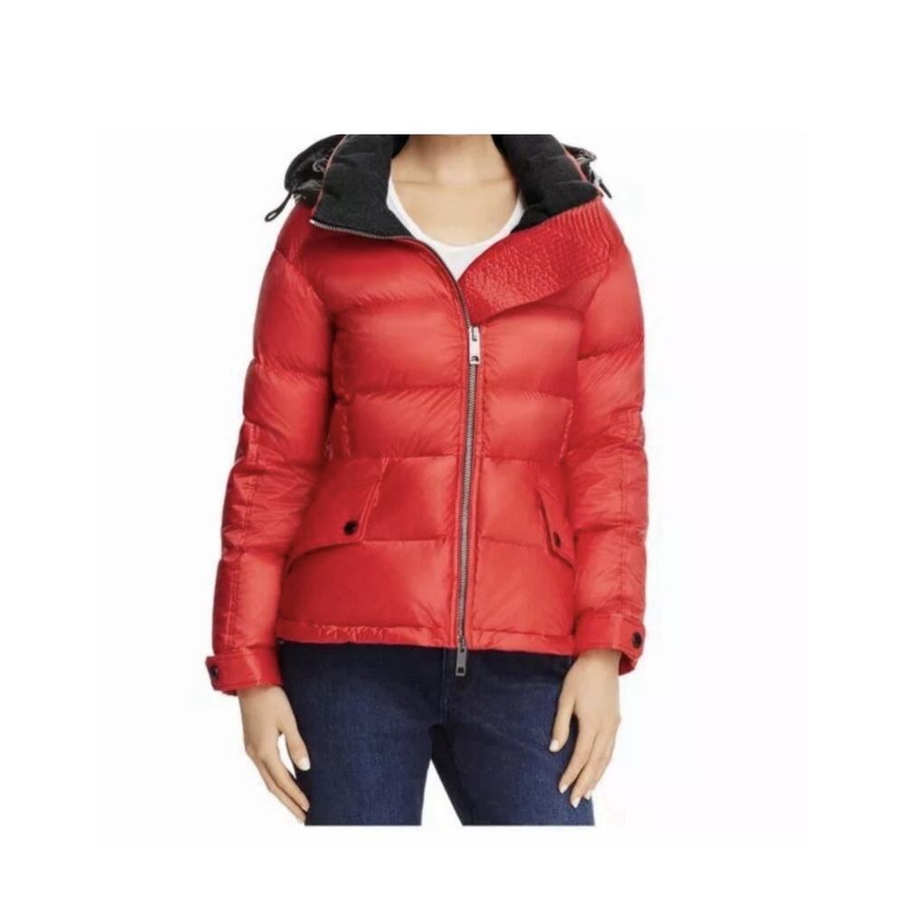 his is a Burberry Fleetwood down puffer jacket in cherry red xl